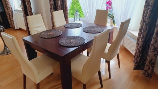 Zdjęcie oferty: Stół dębowy z krzesłami skóra nat. Bydgoskie Meble