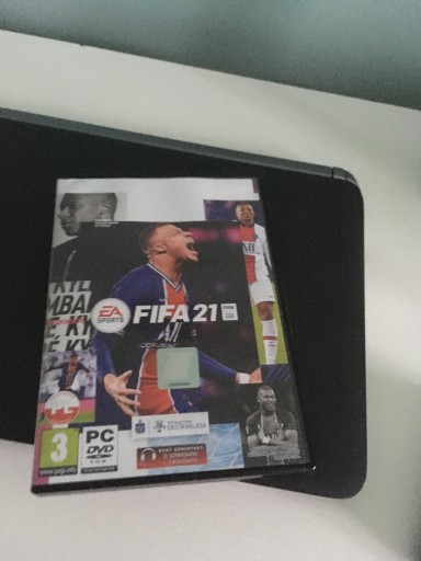 Zdjęcie oferty: FIFA 21 PC + BATTLEFIELD 5 - SUPER CENA 