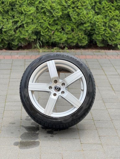 Zdjęcie oferty: Fela Felgi 17 z oponami 5x112 Dezent 