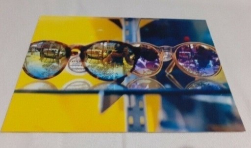 Zdjęcie oferty: Okulary słoneczne. Pocztówka Austria 