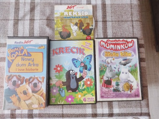 Zdjęcie oferty: Filmy VHS i DVD na sprzedaż i bajki dla dzieci róż