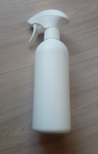 Zdjęcie oferty:  butelka ze spryskiwaczem 