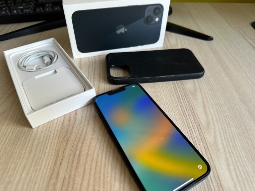 Zdjęcie oferty: iPhone 13 128GB czarny