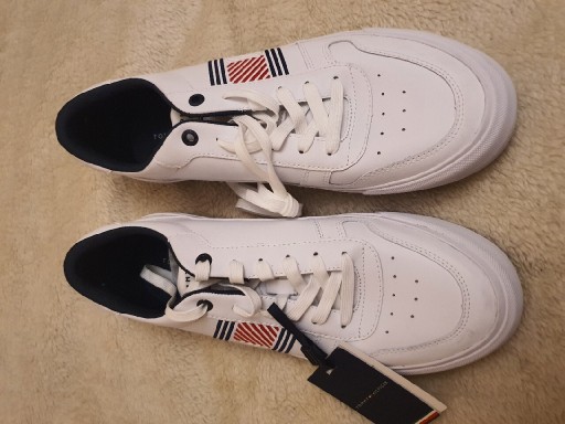 Zdjęcie oferty: Buty Sneakers Tommy Hilfiger Rozm 42