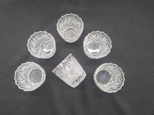 Zdjęcie oferty: Szklanki kryształowe, 6 sztuk, szlifowane vintage