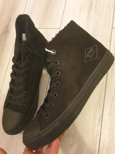 Zdjęcie oferty: Buty ocieplane zimowe trampki Lee Cooper r 43