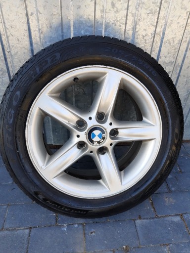 Zdjęcie oferty: Felgi BMW 16 z oponami zimowymi  205/55/R16