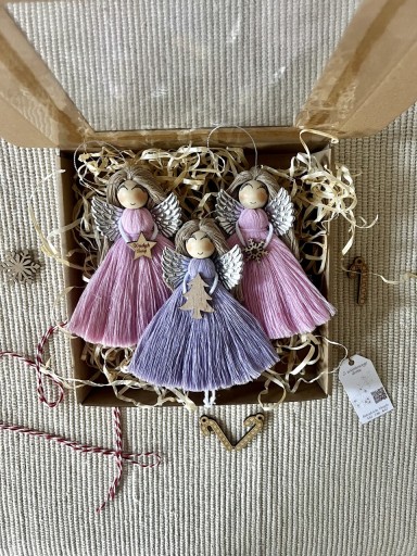 Zdjęcie oferty: Aniołki na choinkę handmade ozdobą świąteczną rękodzieło box prezentowy