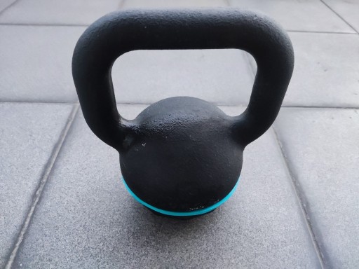 Zdjęcie oferty: Kettlebell hantel ciężarek 8 kg 