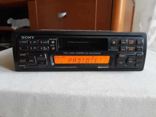 Zdjęcie oferty: Radio SONY XR-C300RDS 2 kolory Mercedes BMW 