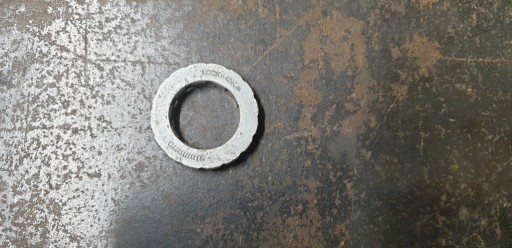 Zdjęcie oferty: Nakrętka Shimano Centerlock 20mm stalowa