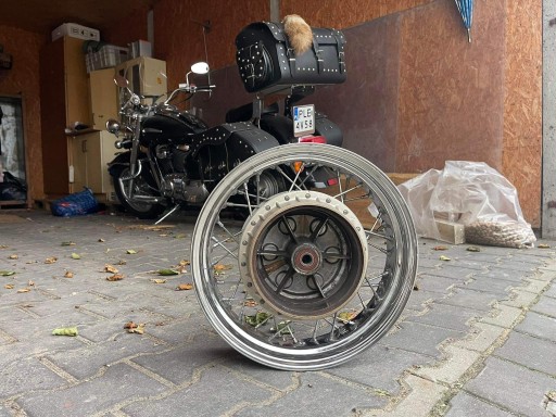 Zdjęcie oferty: Felga tylna Suzuki Intruder 15” Boulevard Volusia