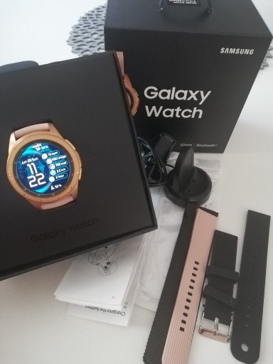 Zdjęcie oferty: Samsung Galaxy Watch 42mm Rose Gold