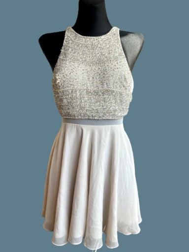 Zdjęcie oferty: Sukienka ASOS koraliki rozkloszowana roz. 34 / XS 
