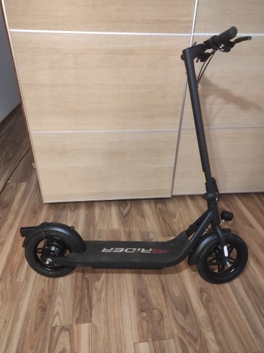 Zdjęcie oferty: Hulajnoga elektryczna Rider R12