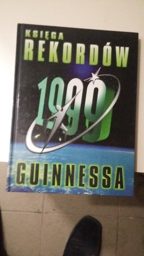 Zdjęcie oferty: Księga Rekordów Guinnessa 1999