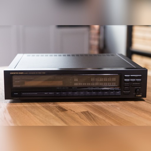 Zdjęcie oferty: Tuner Onkyo Integra T-9990