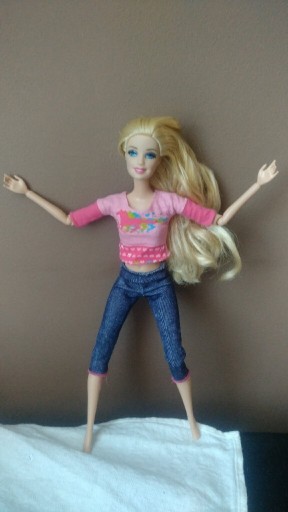 Zdjęcie oferty: Barbie fashionistas style lux blondynka z rzęsami