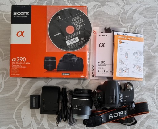 Zdjęcie oferty: Sony Alpha A390 + obiektyw 18-55 mm