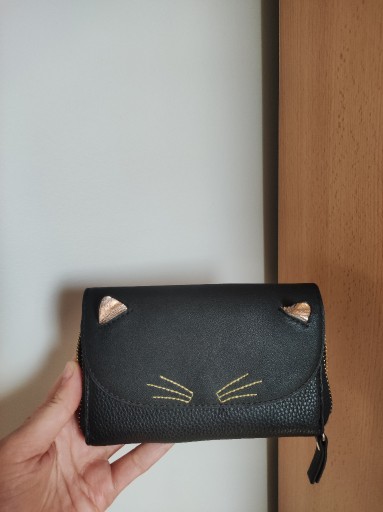 Zdjęcie oferty: Ładny czarny portfel kotek Accessorize