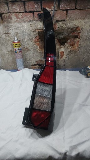 Zdjęcie oferty: Lampa tylnia VW Caddy 2K7945258