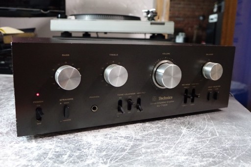 Zdjęcie oferty: Wzmacniacz stereo TECHNICS SU 7100k-VINTAGE