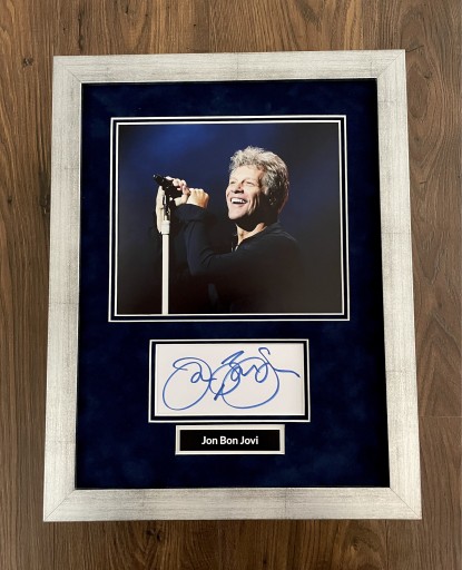 Zdjęcie oferty: Jon Bon Jovi - oryginalny autograf + certyfikat!