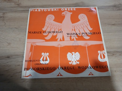 Zdjęcie oferty: PIASTOWSKI ORZEŁ MARSZE LUDOWEGO WOJSKA POLSKIEGO PŁYTA WINYLOWA