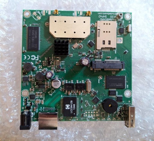 Zdjęcie oferty: MikroTik Routerboard RB912UAG-5HPnD