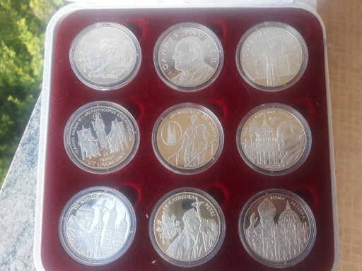 Zdjęcie oferty: 10 Lira Jan Paweł II Malta 2005 zestaw 9 monet