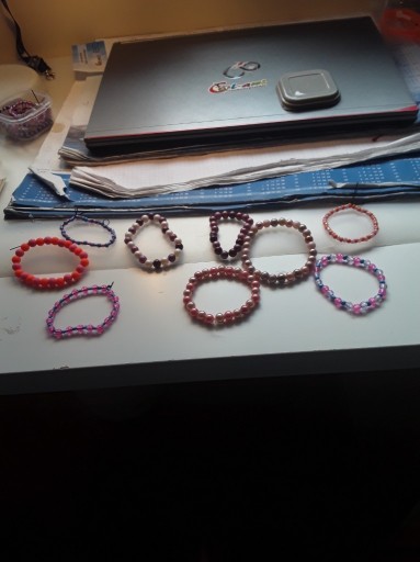 Zdjęcie oferty: Brazoletki wlasnorecznie robione