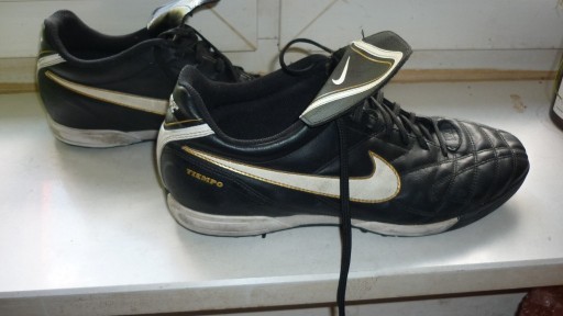 Zdjęcie oferty: NIKE TIEMPO  R; 10,5