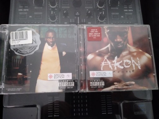 Zdjęcie oferty: Akon Trouble Konvicted special edition 