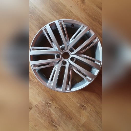 Zdjęcie oferty: Oryginalne felgi R19 do VW Tiguan Touareg Golf