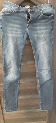 Zdjęcie oferty: Spodnie dżinsowe mustang