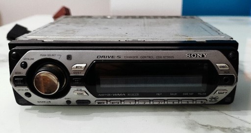 Zdjęcie oferty: Radio samochodowe 1din SONY CDX-GT300S