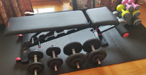 Zdjęcie oferty: Zestaw Decathlon ławeczka bench 900 + hantle