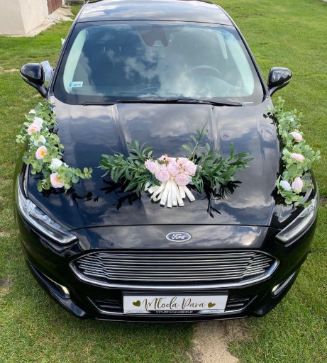 Zdjęcie oferty: Dekoracje ślubne na samochód