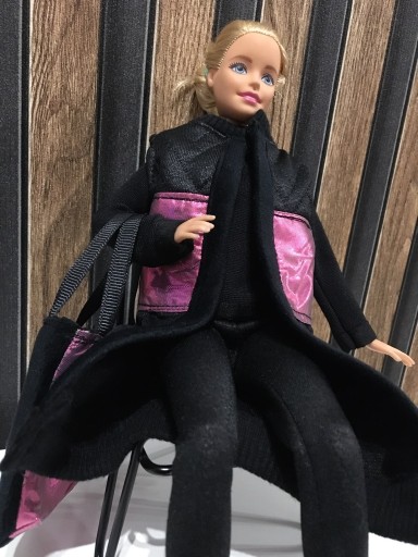 Zdjęcie oferty: Ubranko ubranie  Barbie neonowy róż