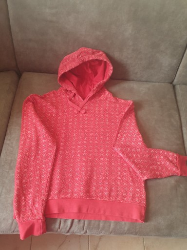 Zdjęcie oferty: Bardzo funkcjonalna bluza ESMARA (rozmiar 34/36 EU)