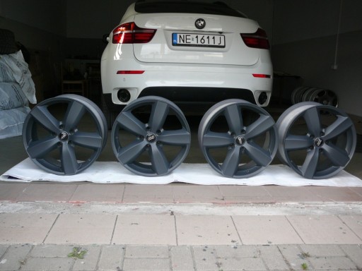 Zdjęcie oferty: Felgi AUDI Q7 5x130 20'' Dezent Grafit mat ZAMIANA