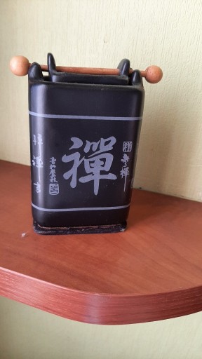Zdjęcie oferty:  Ceramiczny kominek na olejek zapachowy