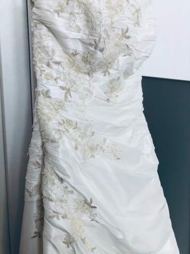 Zdjęcie oferty: Suknia ślubna ecru, rozmiar 36