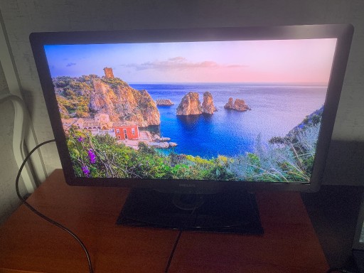 Zdjęcie oferty: Philips telewizor LED 81 cm (32") 32PFL6606 