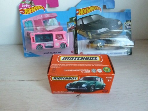 Zdjęcie oferty: samochody HOT WHEELS -Barbie  matchbox 