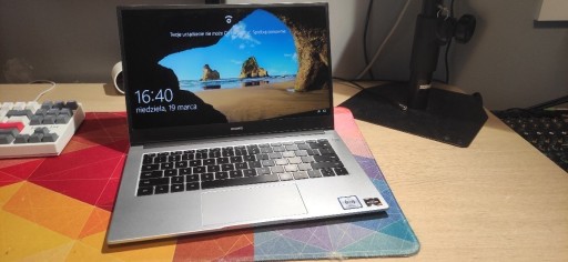 Zdjęcie oferty: HUAWEI MATEBOOK D14 RYZEN7 3700U 8GB RAM 512GB SSD