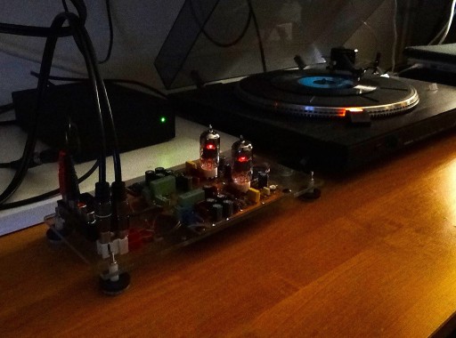 Zdjęcie oferty: Przedwzmacniacz lampowy RIAA do gram z wkl. MM, bez lamp. (korekta na PCB)