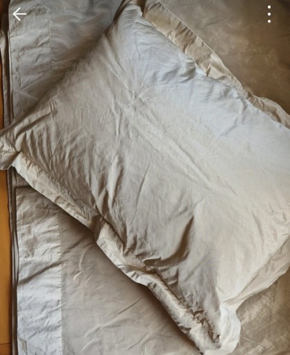 Zdjęcie oferty: Komplet 2 poduszek i narzuty na łóżko,tafta,perła