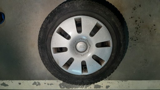 Zdjęcie oferty: Felgi stalowe stalówki z kołpakami Ford 5x108 15"