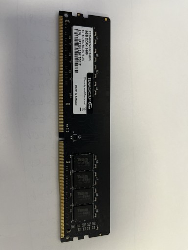 Zdjęcie oferty: Kość pamięci 8GB DDR4 2400 TeamGroup